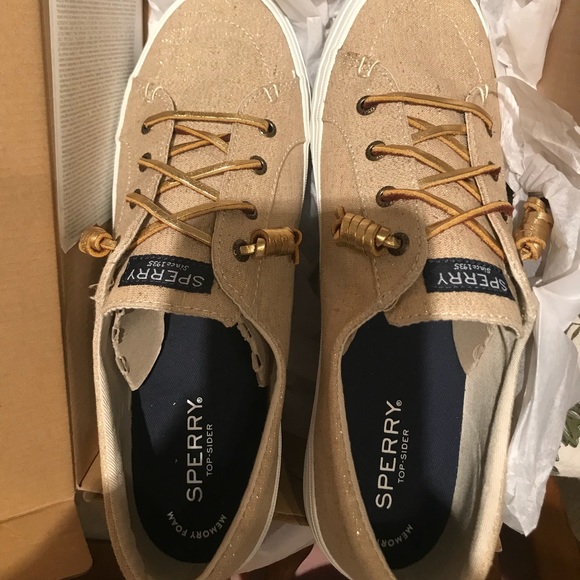 Women’s Sperry Sneakers - Picture 1 of 7
